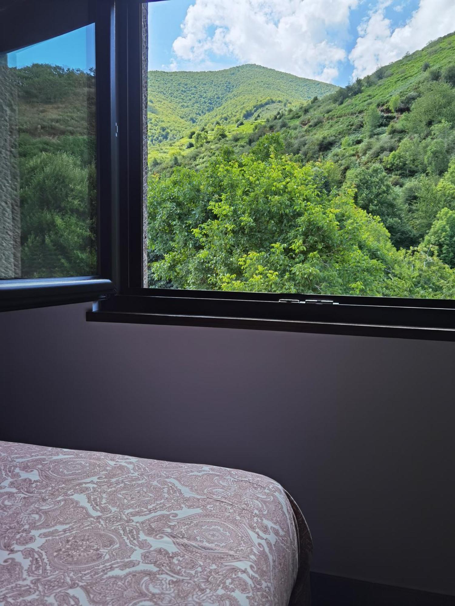Hotel Eigon Posada De Valdeon Zewnętrze zdjęcie